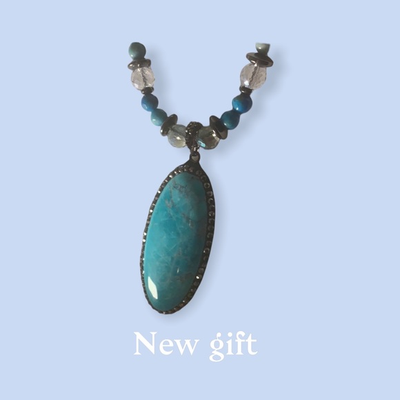 Handcrafted Genuine Turquoise Necklace set - Picture 4 of 12